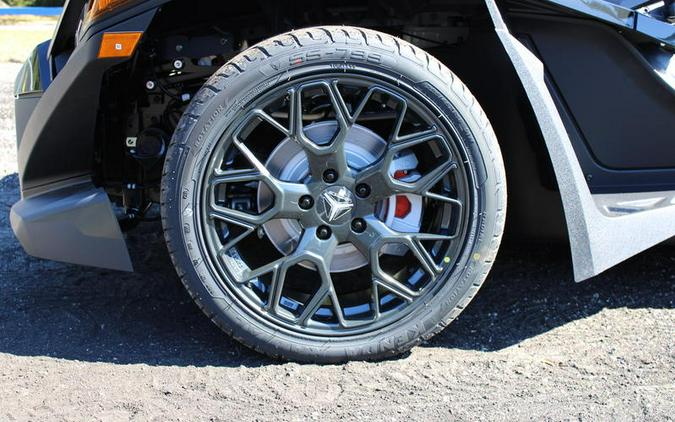 2025 Polaris Slingshot® Slingshot® SL AutoDrive Jet Black