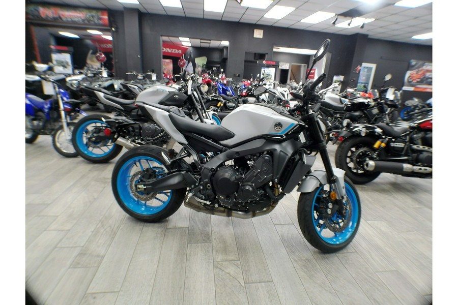 2025 MT 09 - Yamaha