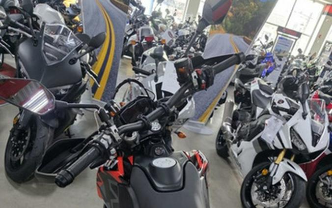 2024 Ducati Hypermotard 698 Mono RVE Graffiti Livery