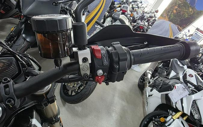 2024 Ducati Hypermotard 698 Mono RVE Graffiti Livery