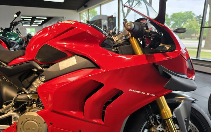 2020 Ducati Panigale V4 S