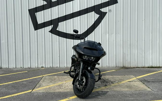 2019 Harley-Davidson® Road Glide® Special Vivid Black