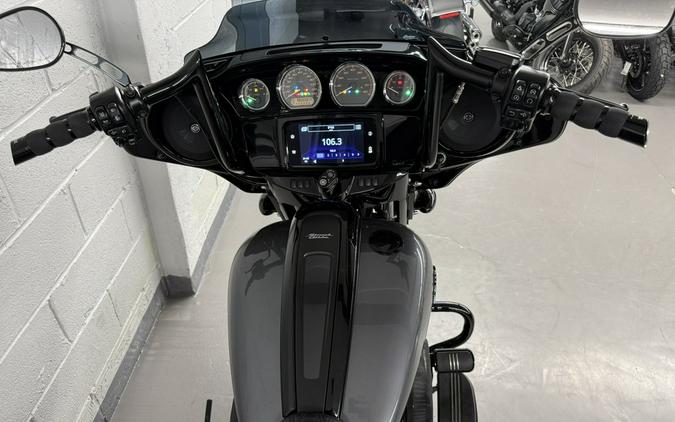 2021 Harley-Davidson FLHXS Street Glide Special