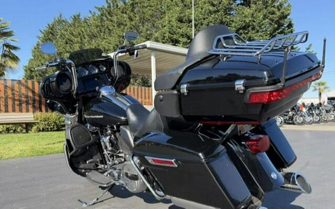2021 Harley-Davidson Ultra Limited Vivid Black
