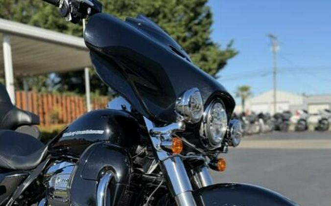 2021 Harley-Davidson Ultra Limited Vivid Black