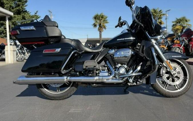 2021 Harley-Davidson Ultra Limited Vivid Black