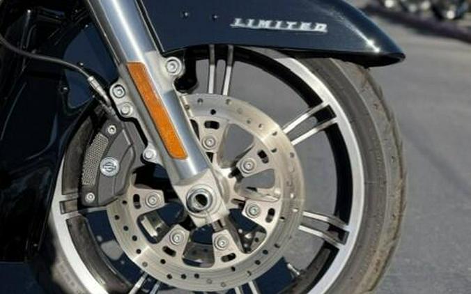 2021 Harley-Davidson Ultra Limited Vivid Black