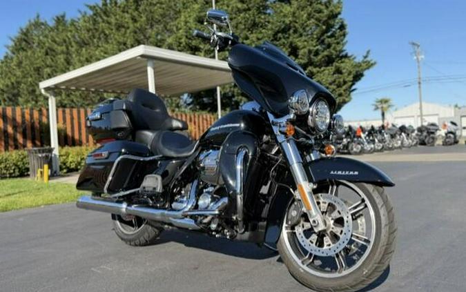 2021 Harley-Davidson Ultra Limited Vivid Black