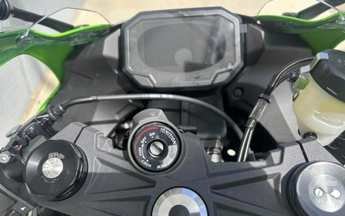 2025 Kawasaki Ninja ZX-6R ABS