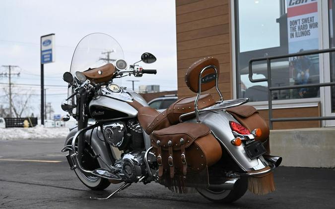 2016 Indian Motorcycle® Chief® Vintage Star Silver and Thunder Black