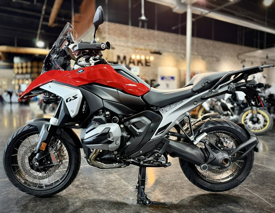 2026 BMW Motorrad R 1300 GS Adventure Racing Red
