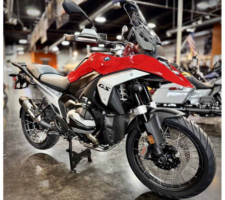 2026 BMW Motorrad R 1300 GS Adventure Racing Red