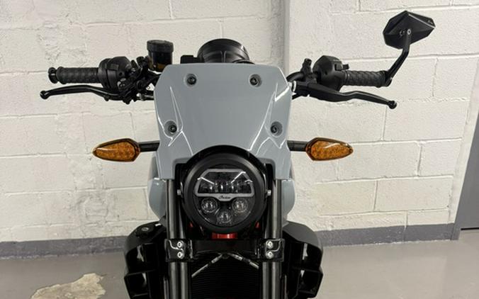 2024 Indian FTR SPORT