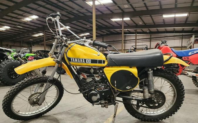 1974 yamaha MX 100