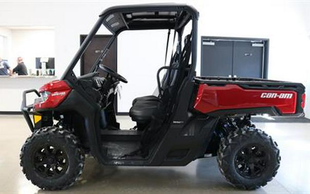 2024 Can-Am Defender XT HD9