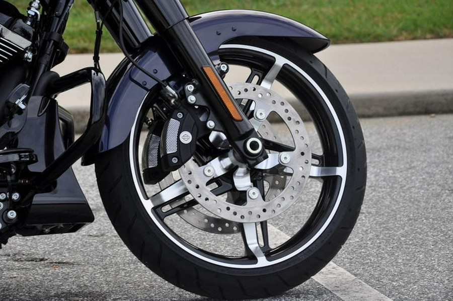 2025 Harley-Davidson® FLHX - Street Glide®