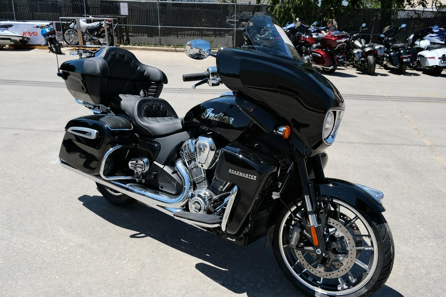 2025 INDIAN MOTORCYCLE ROADMASTER POWERPLUS LIMITED WITH 112 AND POWERBAND AUDIO PACKAGE
