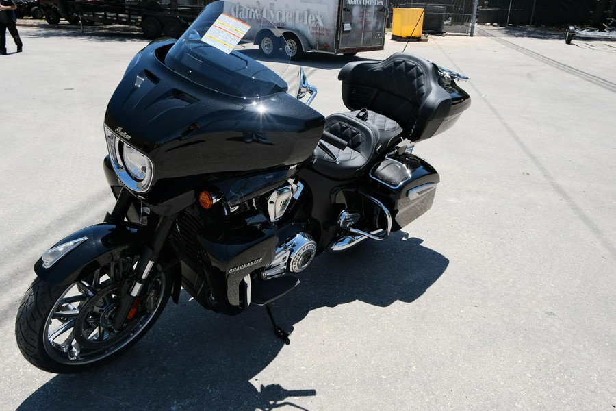 2025 INDIAN MOTORCYCLE ROADMASTER POWERPLUS LIMITED WITH 112 AND POWERBAND AUDIO PACKAGE
