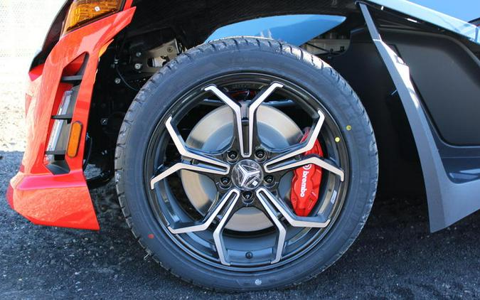 2025 Polaris Slingshot® Slingshot® R AutoDrive