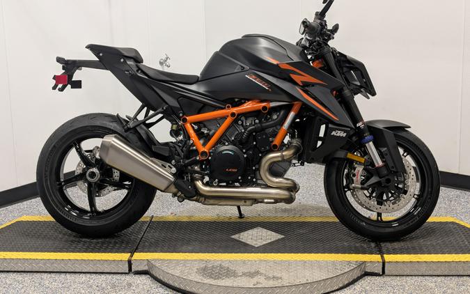 2026 KTM Super Duke 1390 R EVO