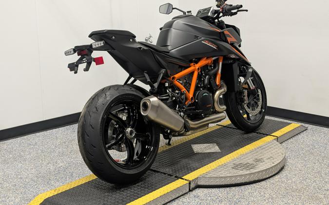 2026 KTM Super Duke 1390 R EVO