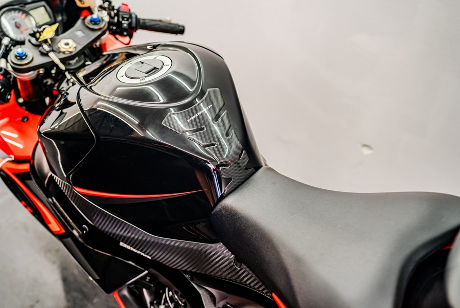 2007 Suzuki Motor of America Inc. GSX-R1000™
