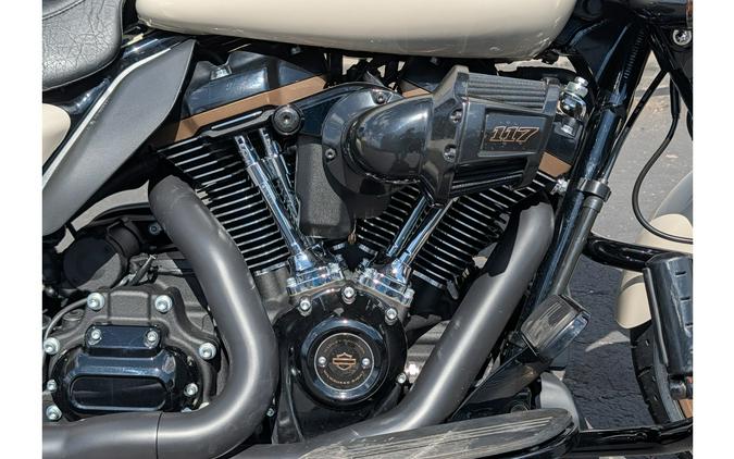 2023 Street Glide ST White Sand Pearl - Harley-Davidson®