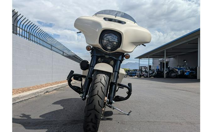 2023 Street Glide ST White Sand Pearl - Harley-Davidson®