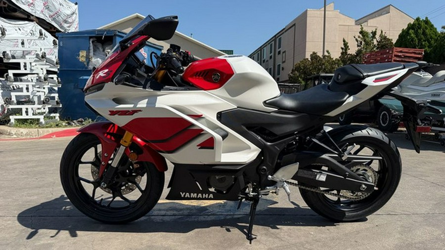 2026 Yamaha YZF-R3 70th Anniversary Edition R3