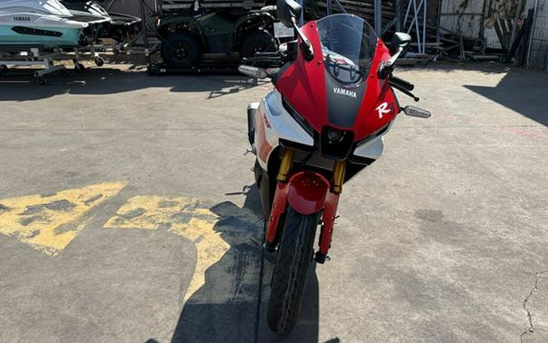 2026 Yamaha YZF-R3 70th Anniversary Edition R3