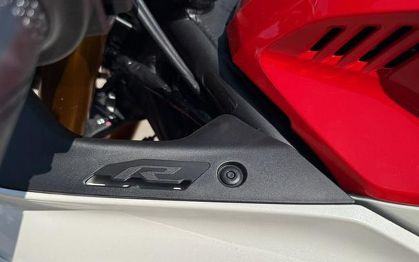 2026 Yamaha YZF-R3 70th Anniversary Edition R3