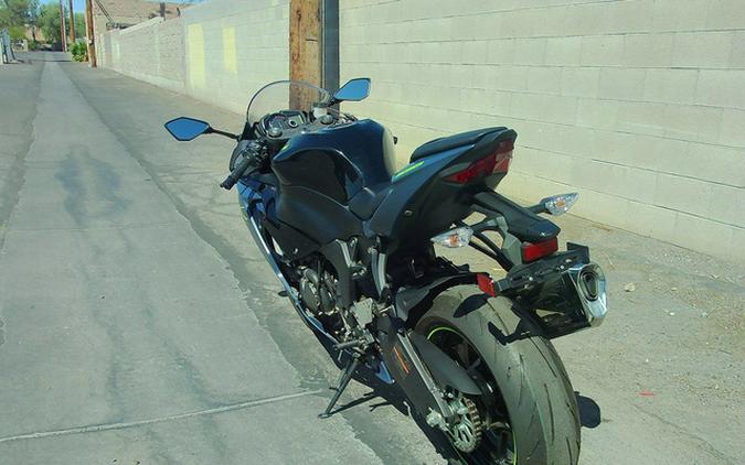 2023 Kawasaki Ninja ZX-6R KRT Edition