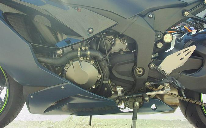 2023 Kawasaki Ninja ZX-6R KRT Edition