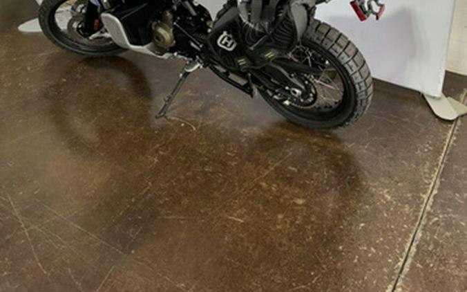 2024 Husqvarna Norden 901 Expedition