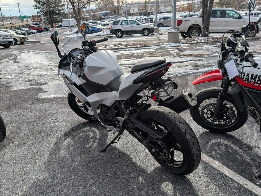 2025 Kawasaki Ninja 500 ABS