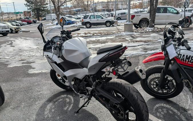 2025 Kawasaki Ninja 500 ABS