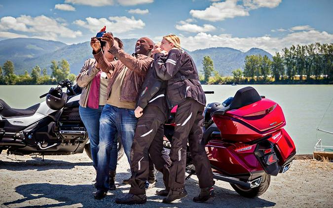 2018 Honda Gold Wing® Tour Airbag DCT