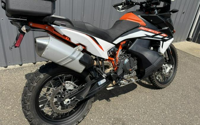 2022 KTM 890 ADVENTURE R