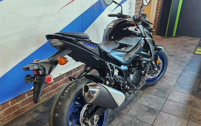 2023 Suzuki GSX-S750ZAM3