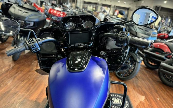 2024 Indian Motorcycle® Challenger® Dark Horse® Spirit Blue Smoke