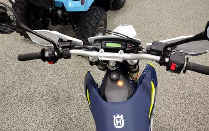 2023 Husqvarna 701 Enduro