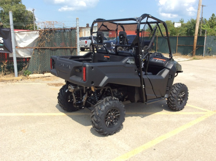 2025 Honda Pioneer 700 Deluxe