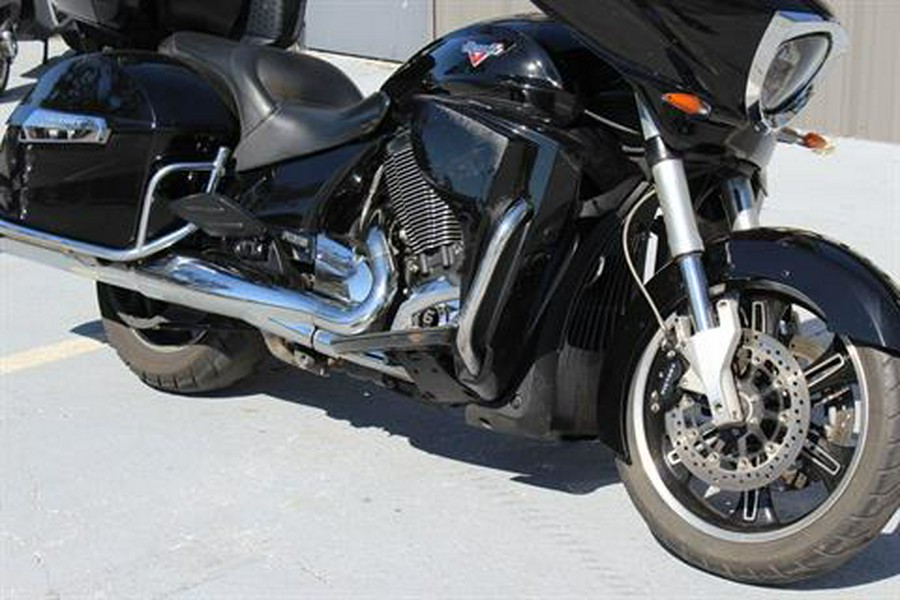 2013 Victory Cross Country Tour®