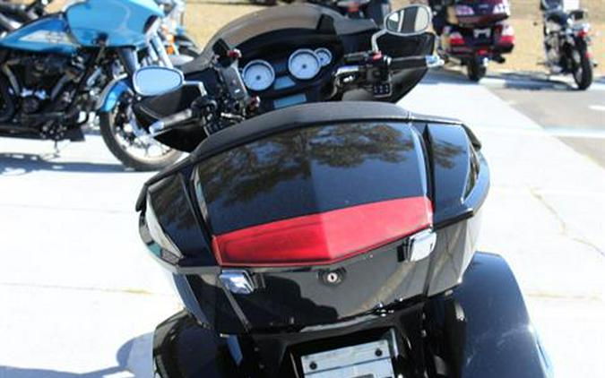 2013 Victory Cross Country Tour®