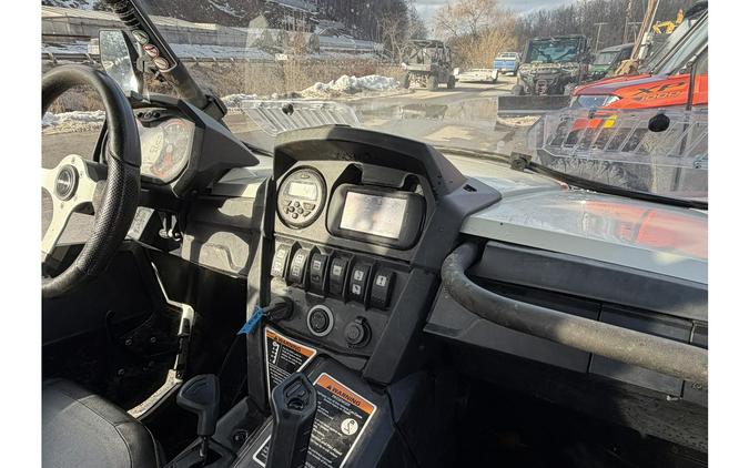 2015 Can-Am Commander™ Limited 1000