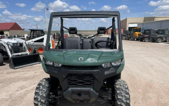 2025 Can-Am Defender DPS HD9