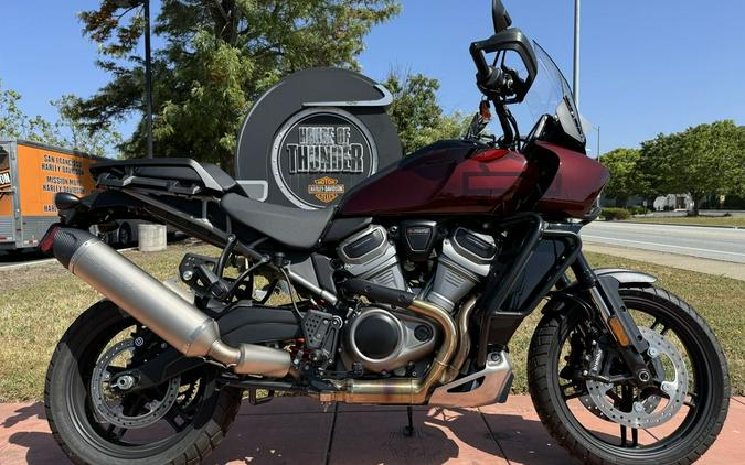 2022 Harley-Davidson® RA1250S - Pan America™ 1250 Special