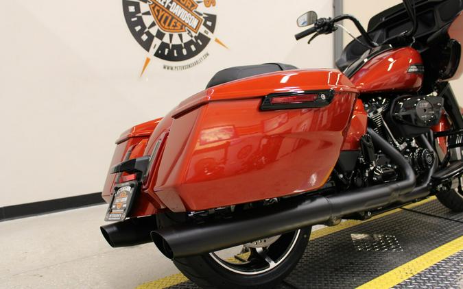 2024 FLTRX Road Glide - in Whiskey Fire