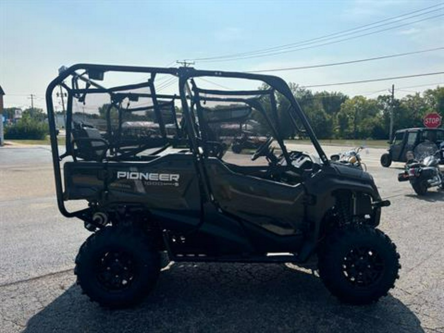 2024 Honda Pioneer 1000-5 Deluxe