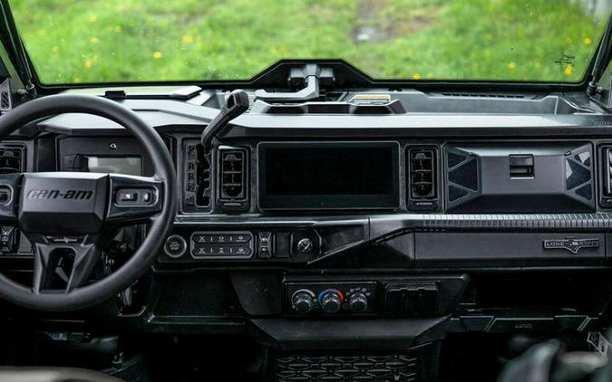 2026 Can-Am® Defender MAX Limited HD11